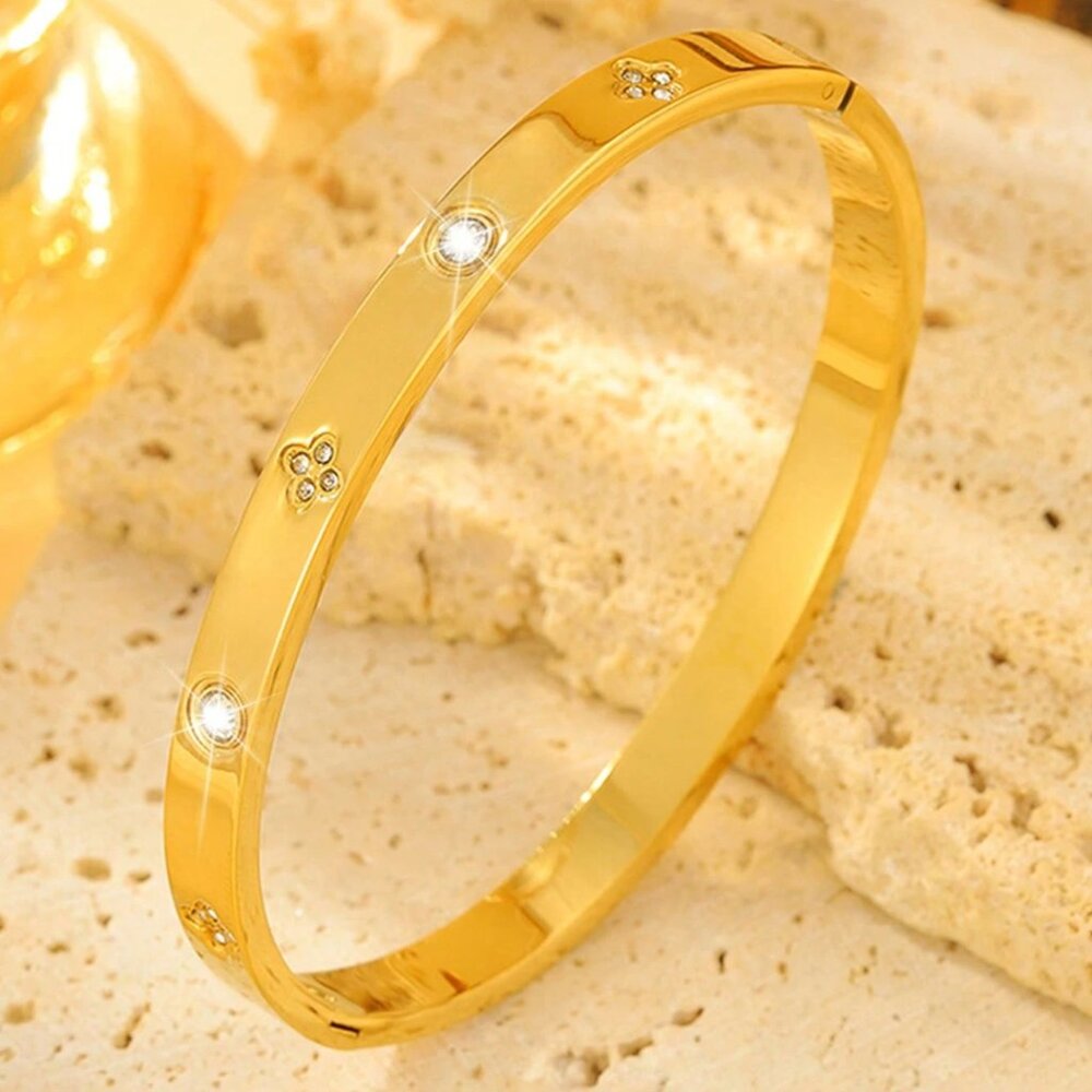 Luxury Inspired Gold Clover & Diamond Crystal Bracelet | Stainless Steel